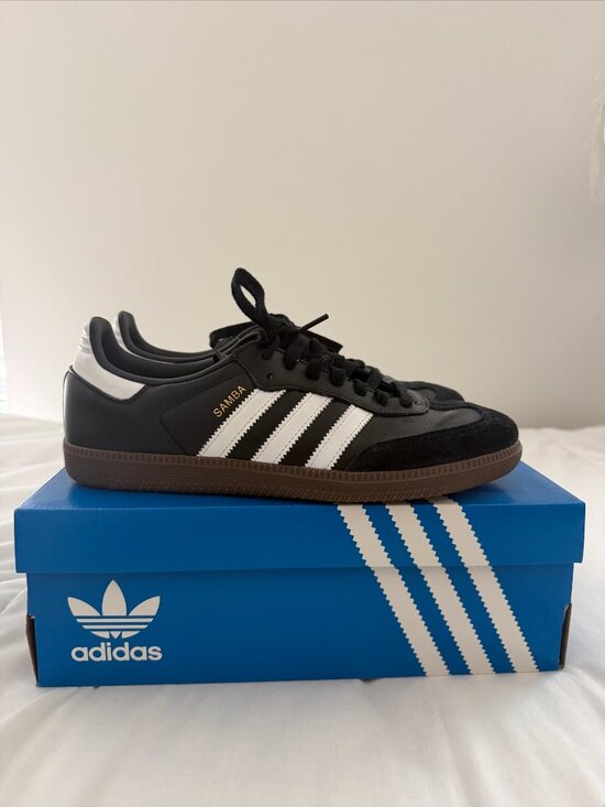 adidas Shoes - Adidas Samba OG new with box men’s 8.5/women’s 9.5